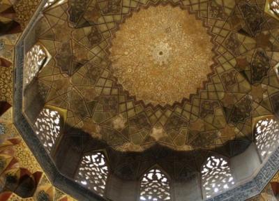 چکیده هنر معماری در مسجد میدان گنجعلیخان ، اوج زیبایی در مسجد کوچک کرمان