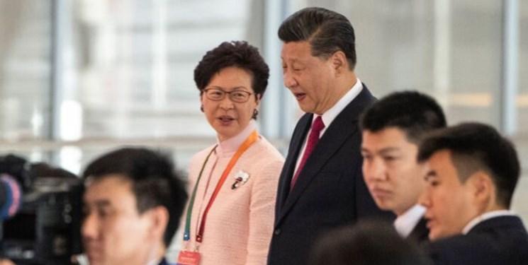 سفر چهار روزه فرماندار هنگ کنگ به پکن بعد از شکست در انتخابات محلی