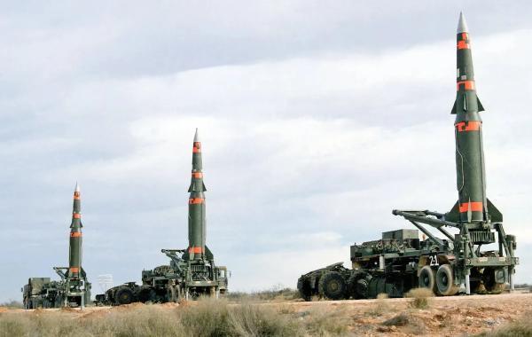 موشک بالستیک چیست؟ هر آنچه باید بدانید موشک بالستیک چیست؟ هر آنچه باید بدانید